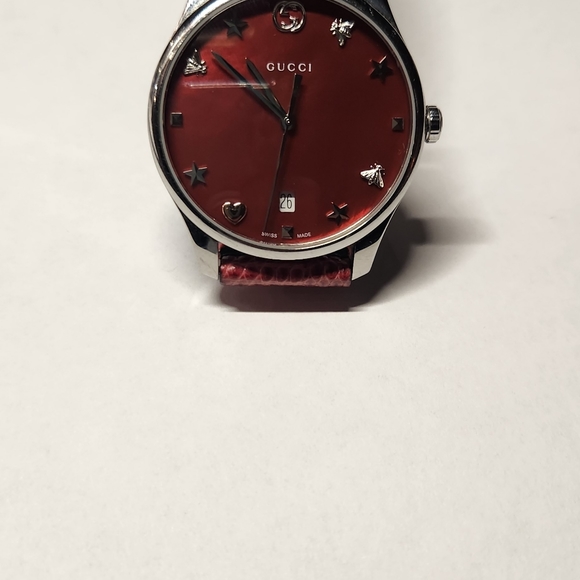 GUCCI WOMEN'S RED LEATHER WATCH - Picture 4 of 6